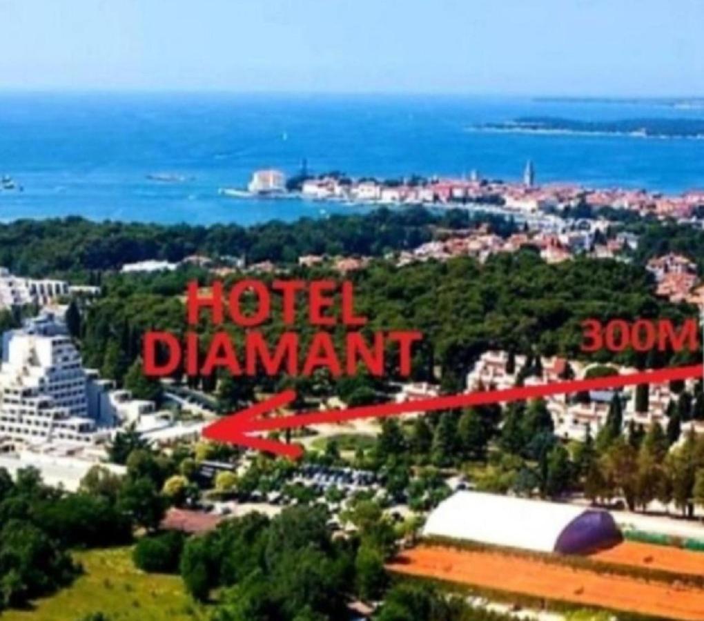New!!! New Riva Luxury One - With Sunny Terrace & Big Garden Apartamento Poreč Exterior foto