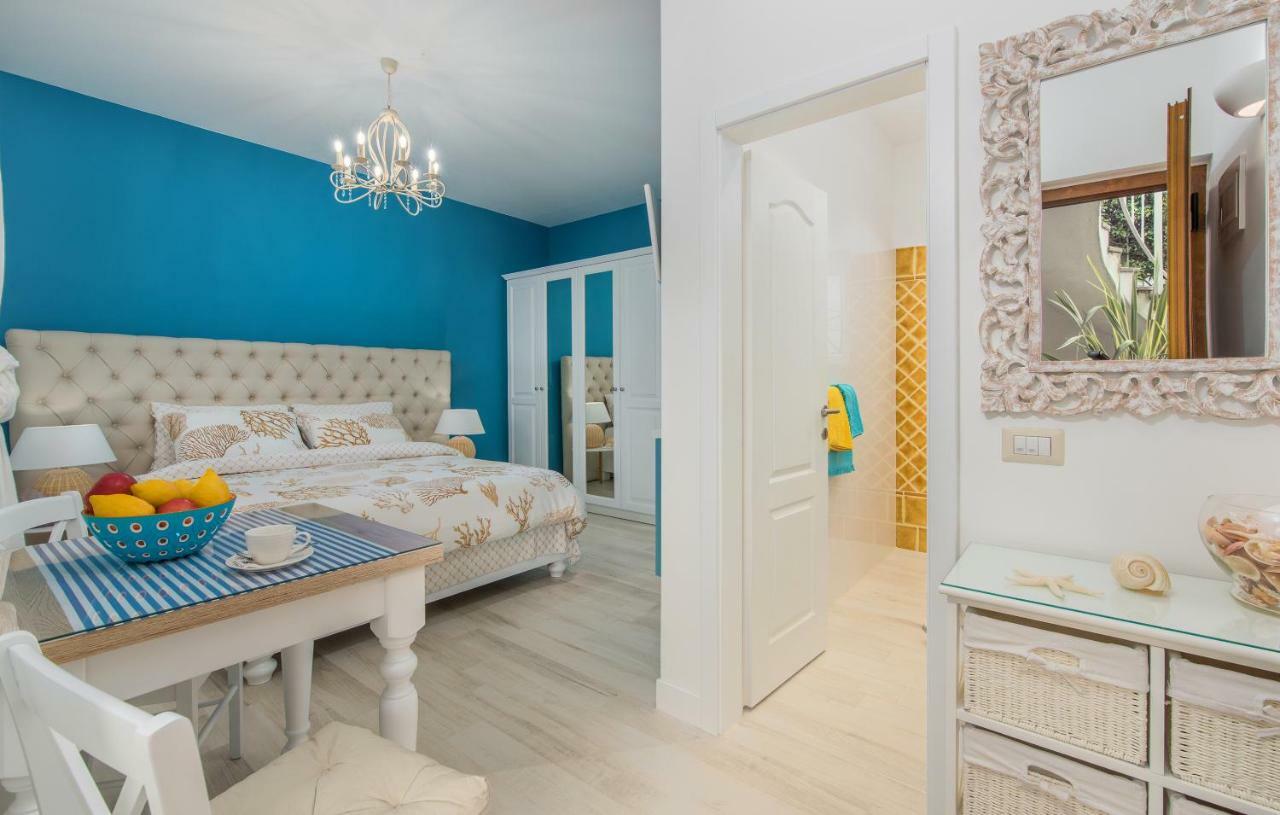 New!!! New Riva Luxury One - With Sunny Terrace & Big Garden Apartamento Poreč Exterior foto