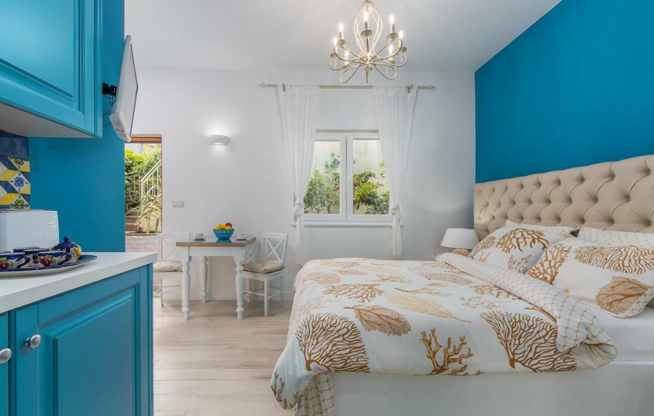 New!!! New Riva Luxury One - With Sunny Terrace & Big Garden Apartamento Poreč Exterior foto